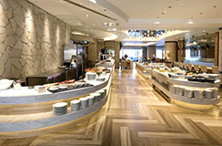 カジュアルダイニング ガーデンコート