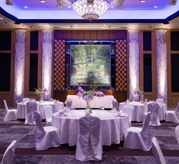 Medium Banquet “Rose Room”