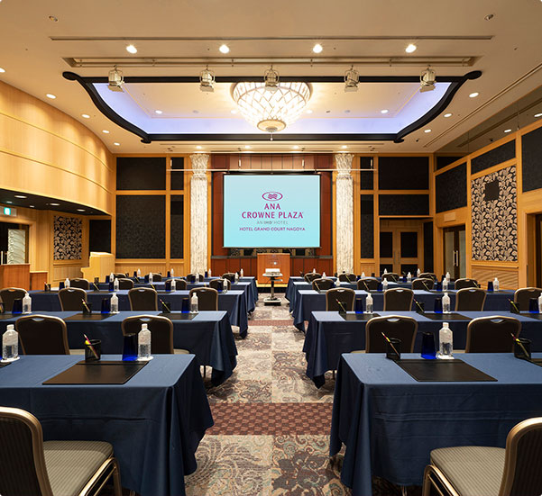 Medium Banquet “Rose Room”