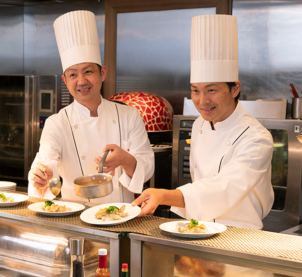 Casual Dining GARDEN COURT